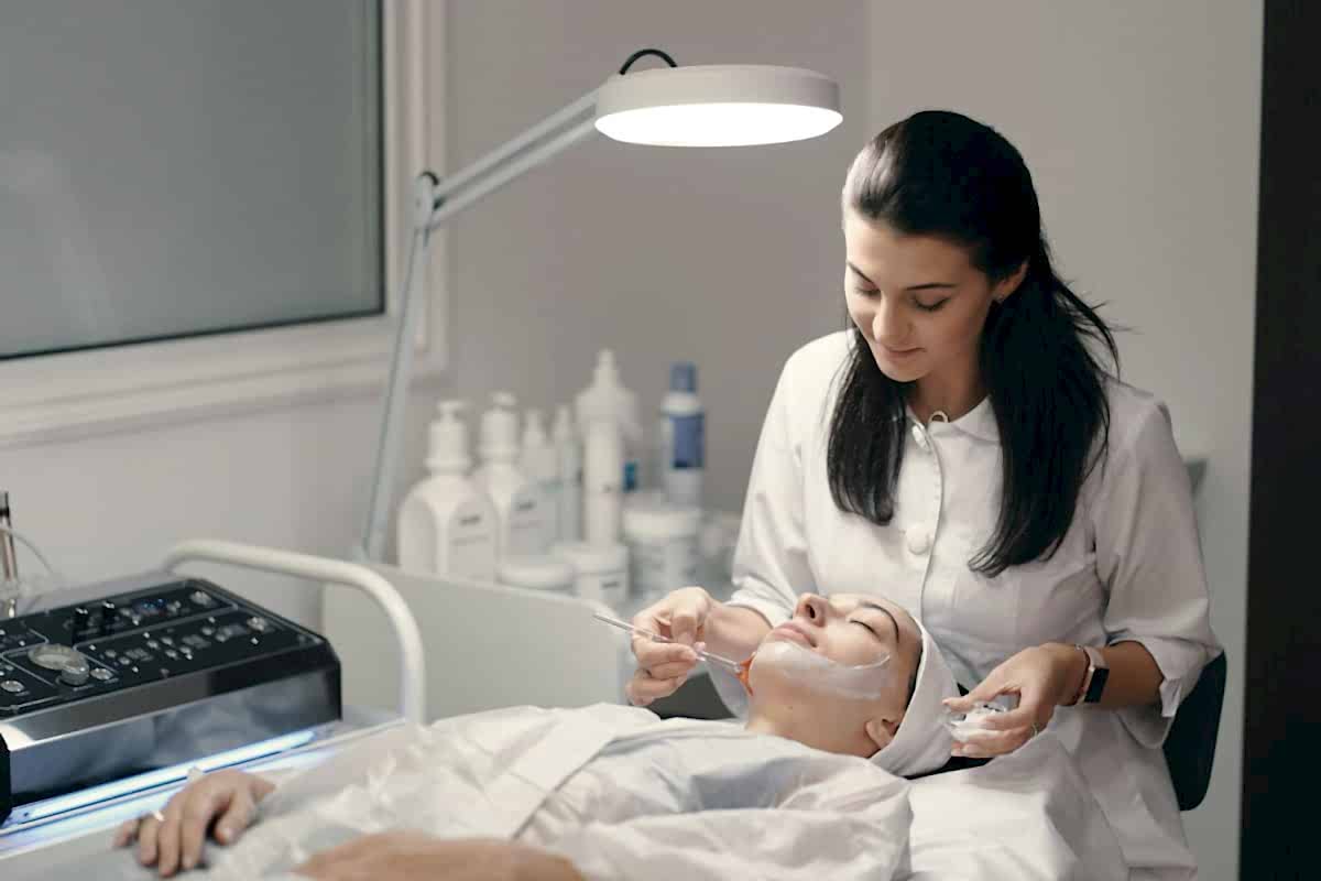 kadikoy caddebostan cilt bakimi 8421369