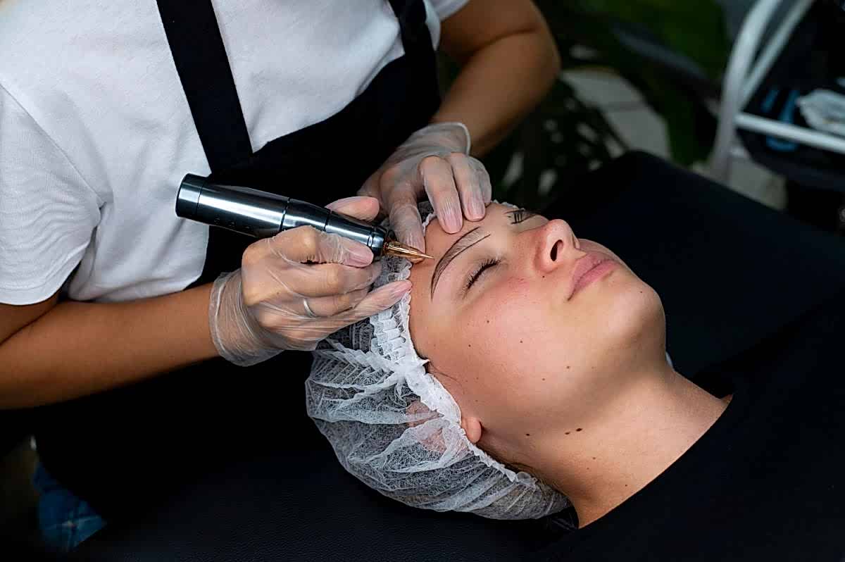 kadikoy fenerbahce microblading 1917160